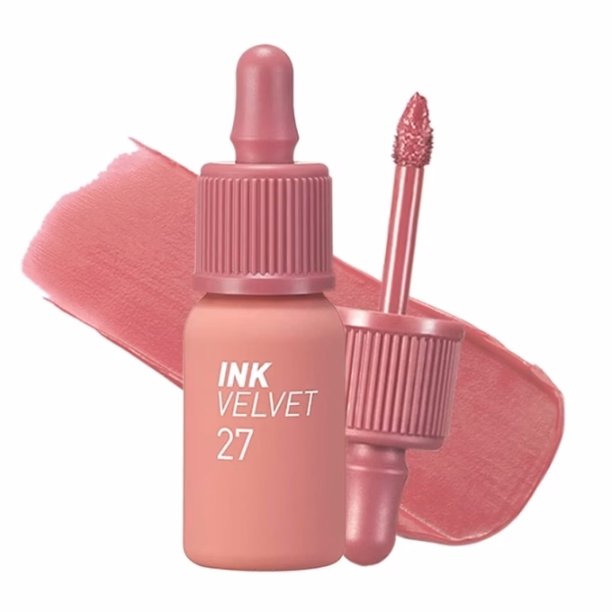 Peripera Ink The Velvet: Dòng tint lì trứ danh với khả năng giữ màu bền bỉ suốt ngày dài. Giá tham khảo: 350.000 đồng